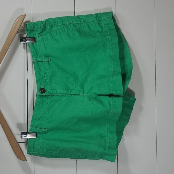 EUC The North Face Shorts Women's sz 10 Green Linen/Cotton Blend Shorts - Picture 2 of 8